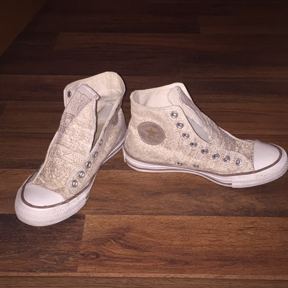 Converse